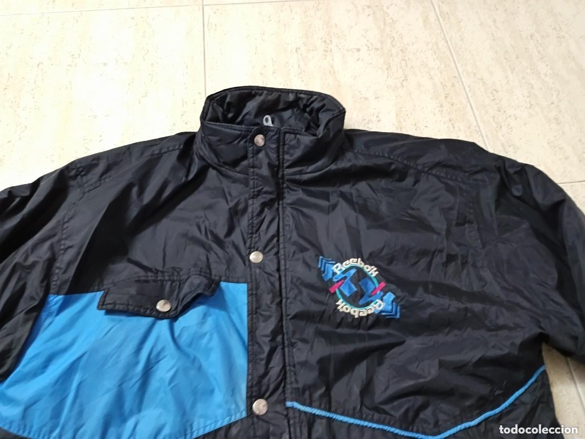 Vintage: VINTAGE 90's. CHAQUET&Oacute;N REEBOK. TALLA XL