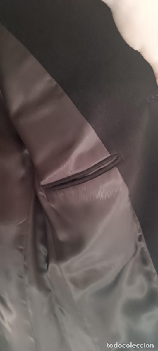 Vintage: Americana de abrigo &rdquo;Lloyds&rdquo; (El Corte Ingl&eacute;s), marr&oacute;n con coderas. Talla 4 (L). Impecable. - Foto 4
