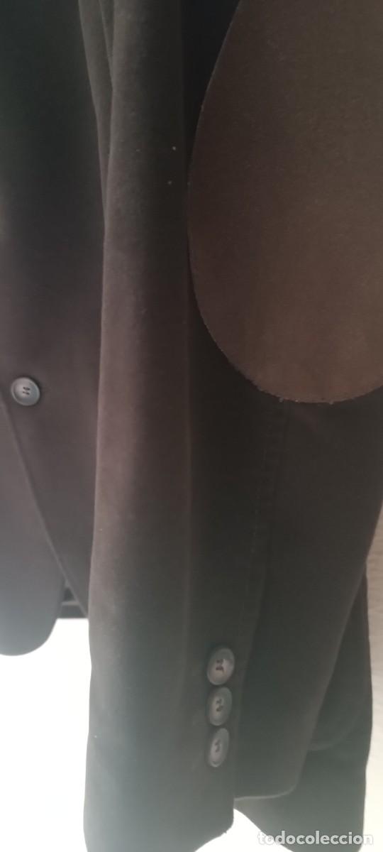 Vintage: Americana de abrigo &rdquo;Lloyds&rdquo; (El Corte Ingl&eacute;s), marr&oacute;n con coderas. Talla 4 (L). Impecable. - Foto 7
