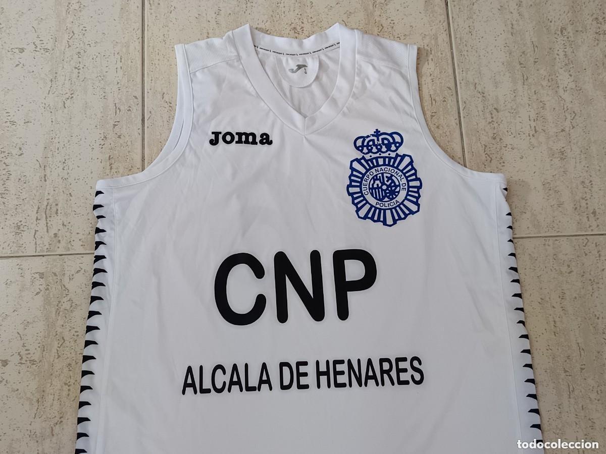 Vintage: CAMISETA BALONCESTO CUERPO NACIONAL DE POLIC&Iacute;A. ALCAL&Aacute; DE HENARES. TALLA L