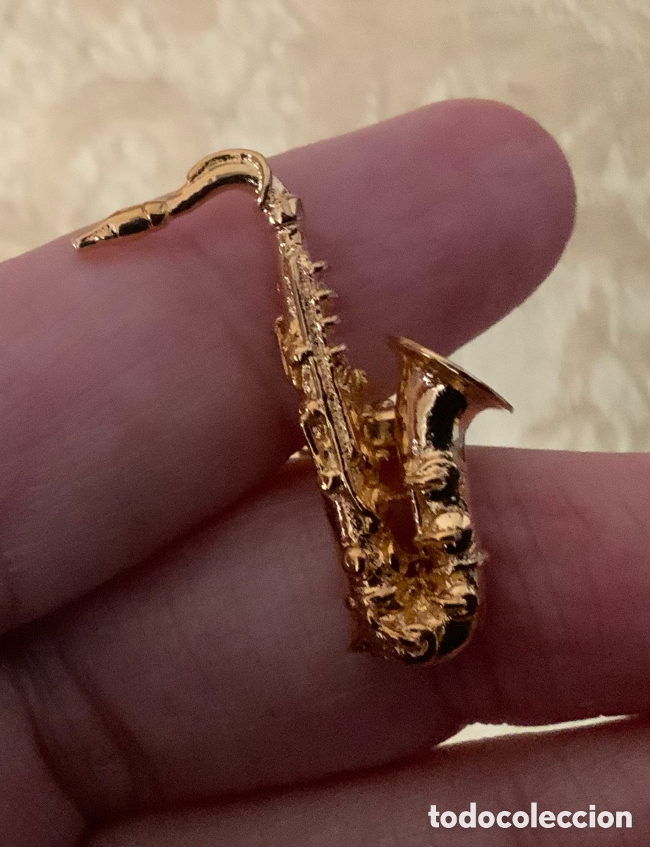 Vintage: GEMELOS VINTAGE SAXOF&Oacute;N SIN ESTRENAR