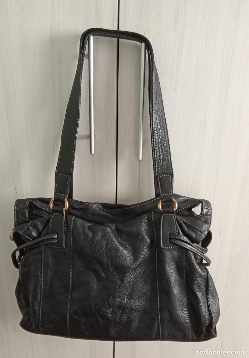 Vintage: bolso piel negro bandolera. Marca Lopez Moreno