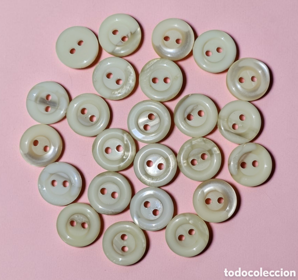 Vintage: :::: PV23 - LOTE DE 24 BOTONES