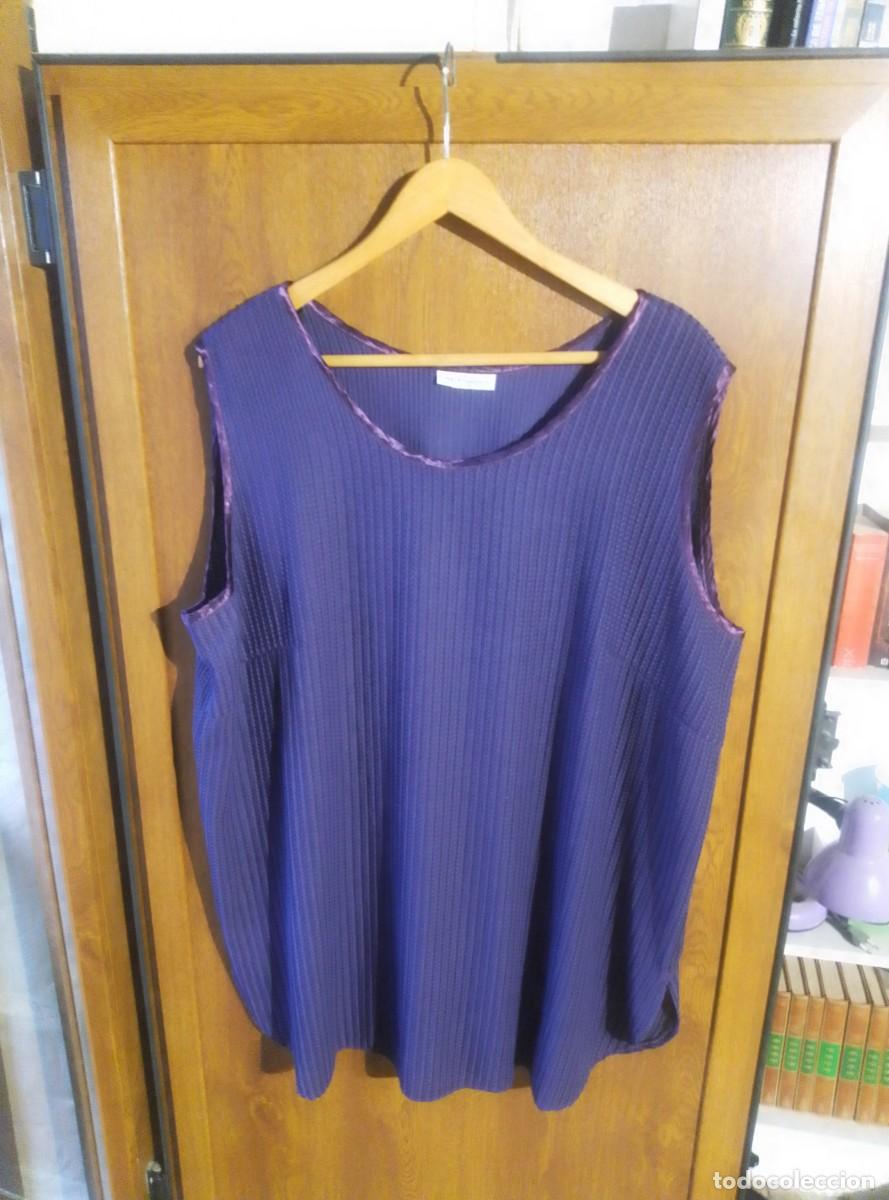 Vintage: Camiseta top sin mangas morada. Tejido trenzado. Die Lingener. Talla 54