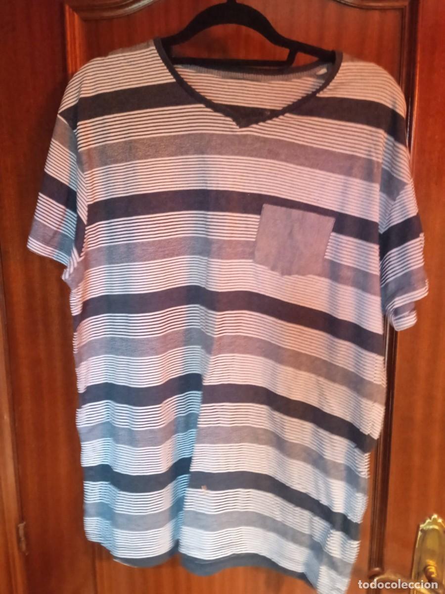 Vintage: camisa rayas cuello pico bolsillo