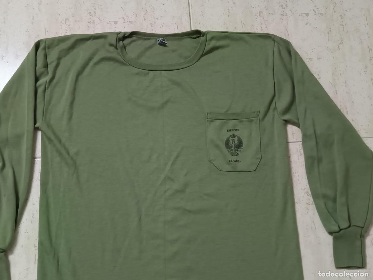 Vintage: PIJAMA EJ&Eacute;RCITO TIERRA (MANGA LARGA) &Uacute;NICAMENTE CAMISETA. TALLA XL