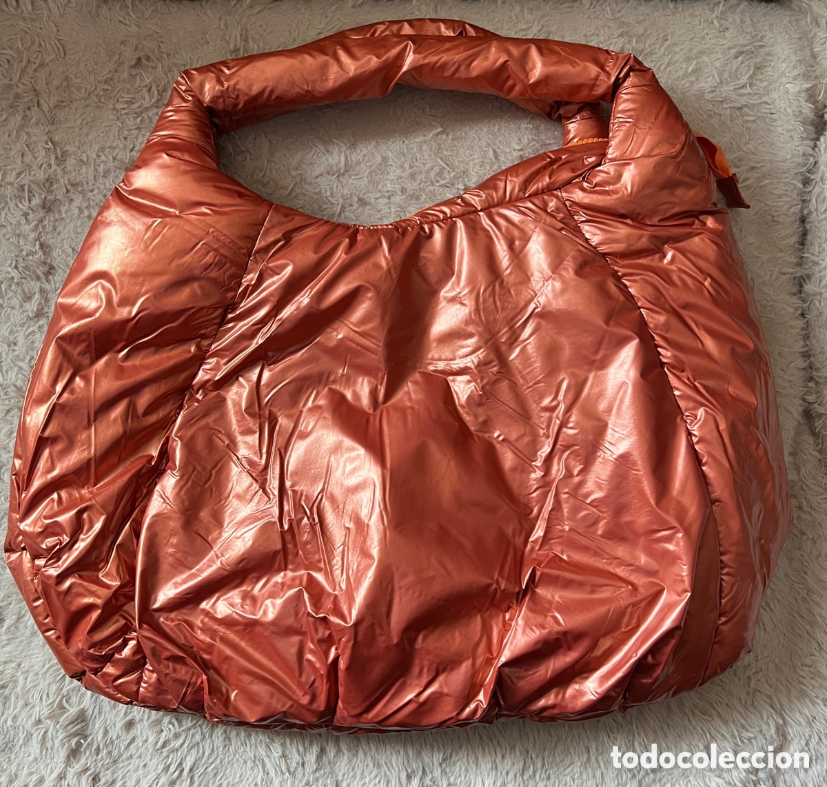 Vintage: Bolso acolchado metalizado naranja cobrizo