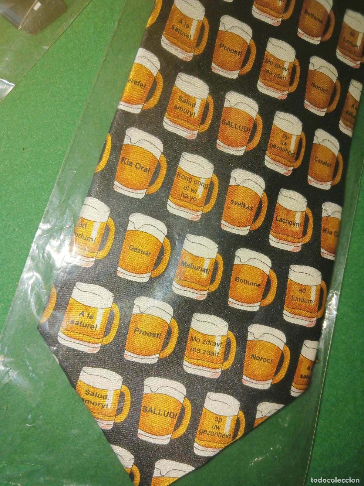 Vintage: ORIGINAL CORBATA PARA EVENTOS - MARCA ROBIN RUTH - JARRAS DE CERVEZA - NUEVA A ESTRENAR