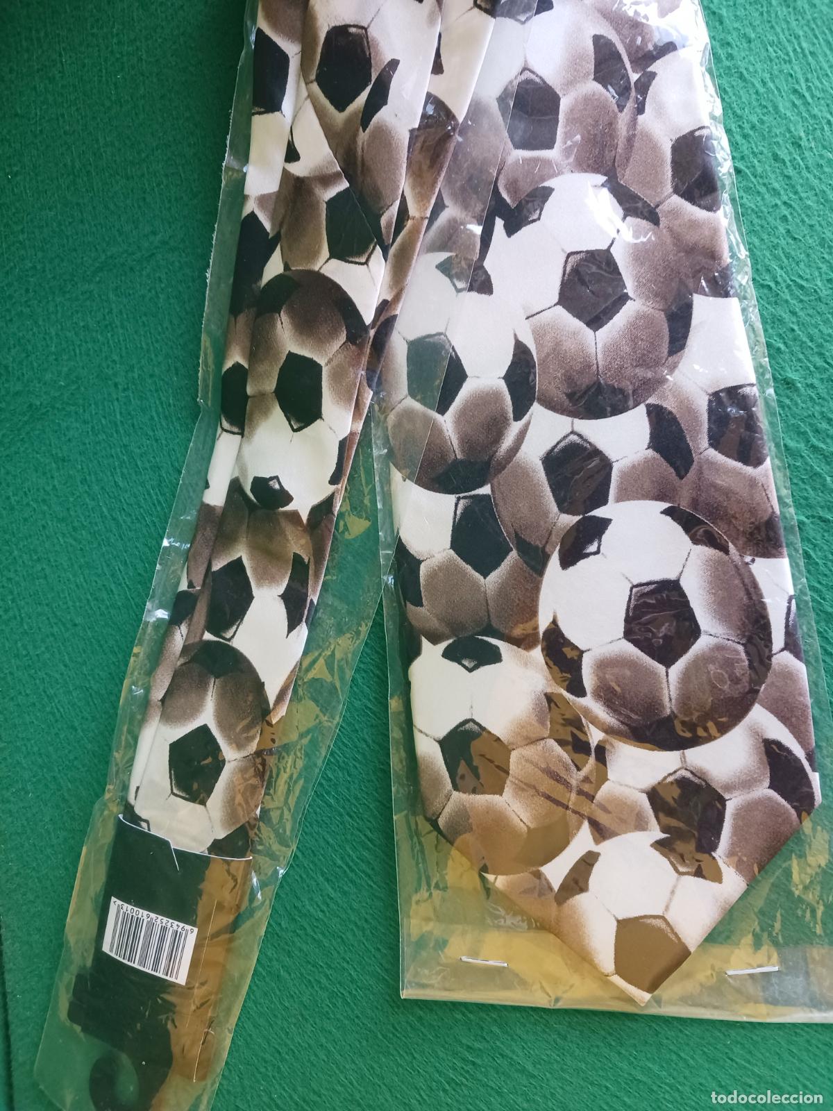 Vintage: ORIGINAL CORBATA PARA EVENTOS - MARCA ROBIN RUTH - BALONES PELOTAS FUTBOL - NUEVA A ESTRENAR