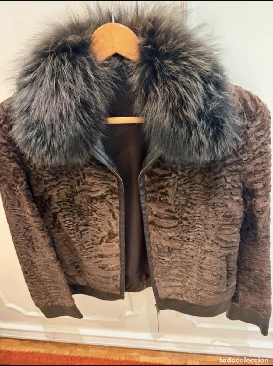 Vintage: Chaqueta s&iacute;mil astrac&aacute;n y zorro