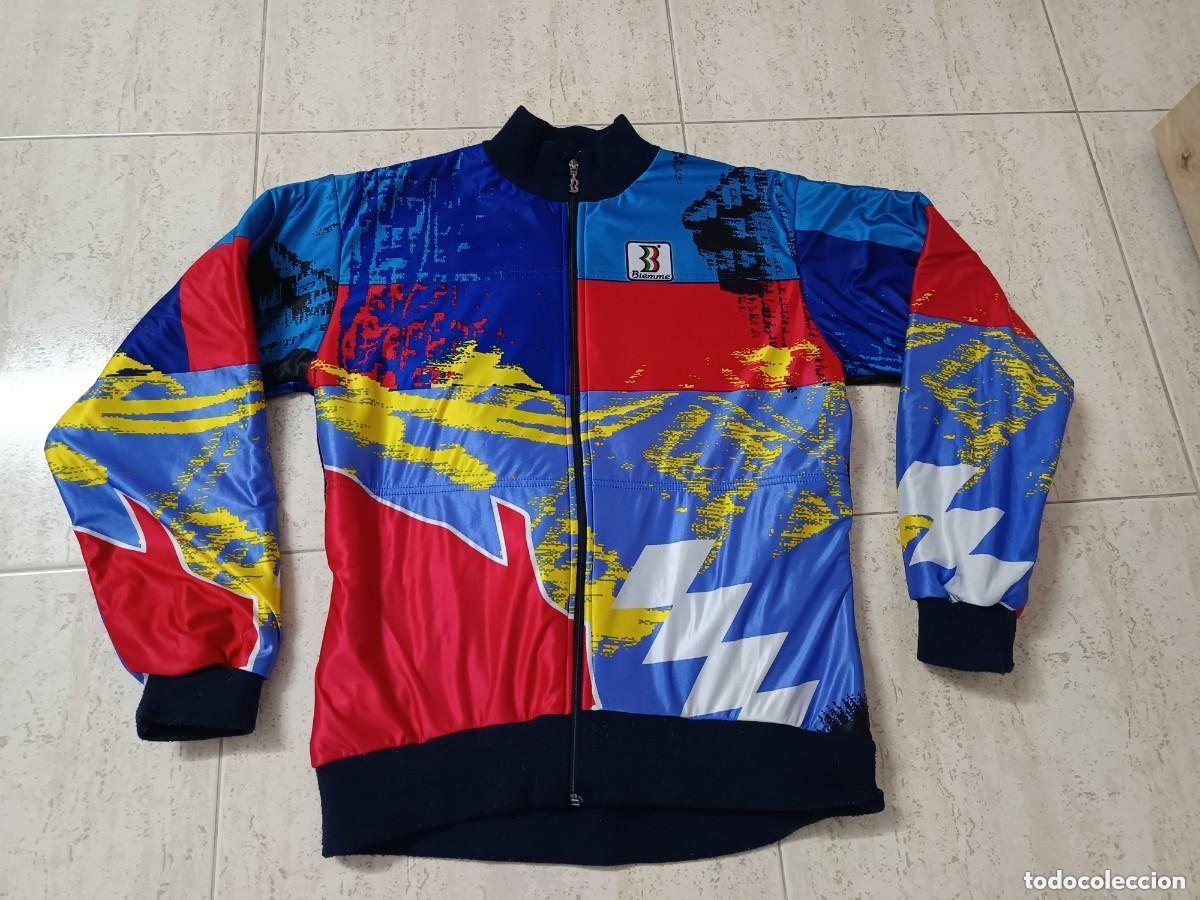 Vintage: VINTAGE CHAQUETA INVIERNO CICLISMO BIEMME DE INVIERNO. TALLA L (Made in Italy)