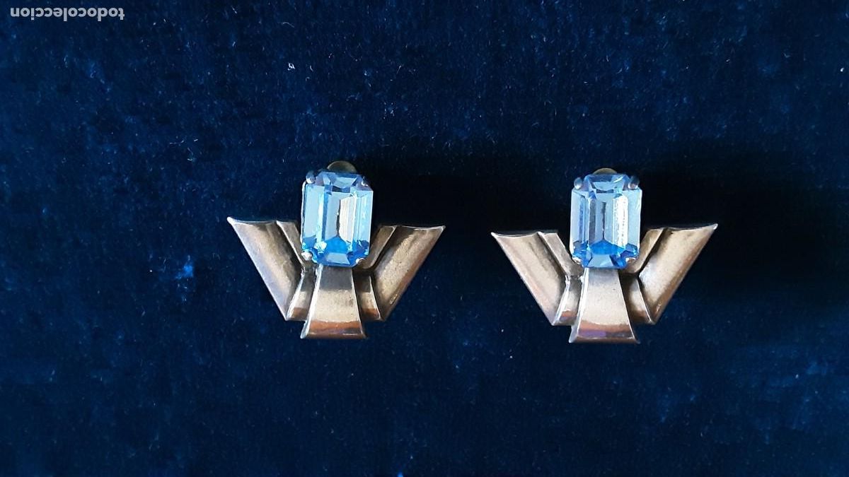 Vintage: Pendientes precioso color azul lavanda