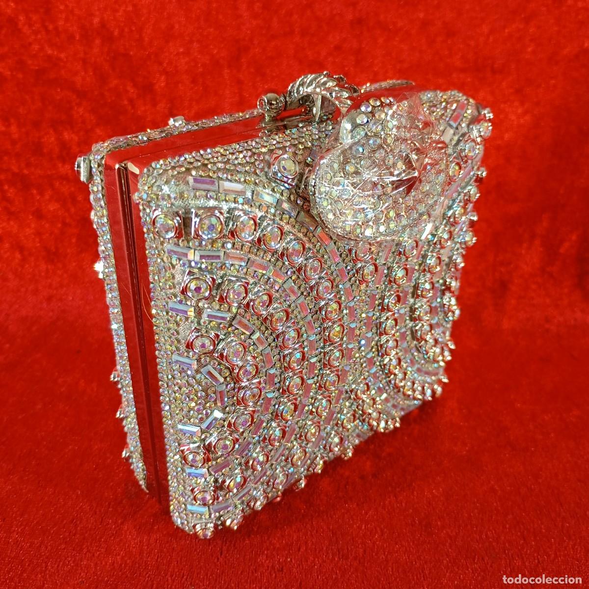 Vintage: BOLSO VINTAGE ESTILO CLUTCH CUADRADO - CON PIEDRERIA DE IMITACI&Oacute;N - 13 CM DIAMETRO - 11,5 X 11,5 CM
