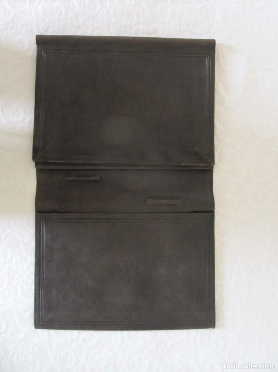 Vintage: Portadocumentos en piel plegable