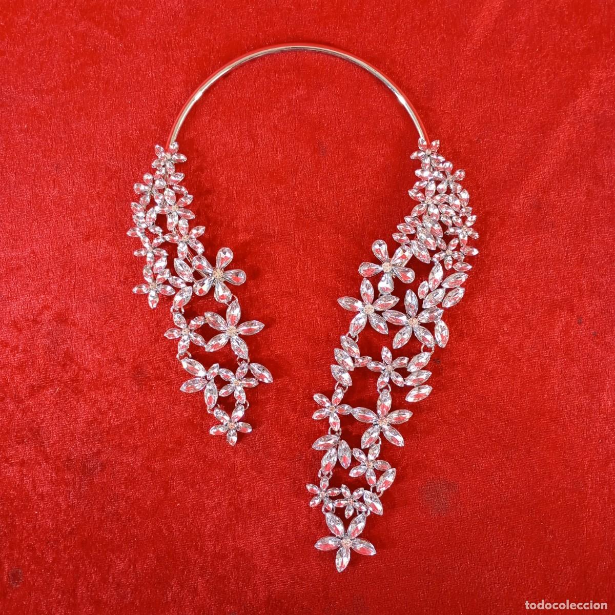 Vintage: COLLAR VINTAGE - ESTILO GARGANTILLA - DISE&Ntilde;O ASIM&Eacute;TRICO - COLOR PLATINO - APLIQUES DE CRISTALES - 03
