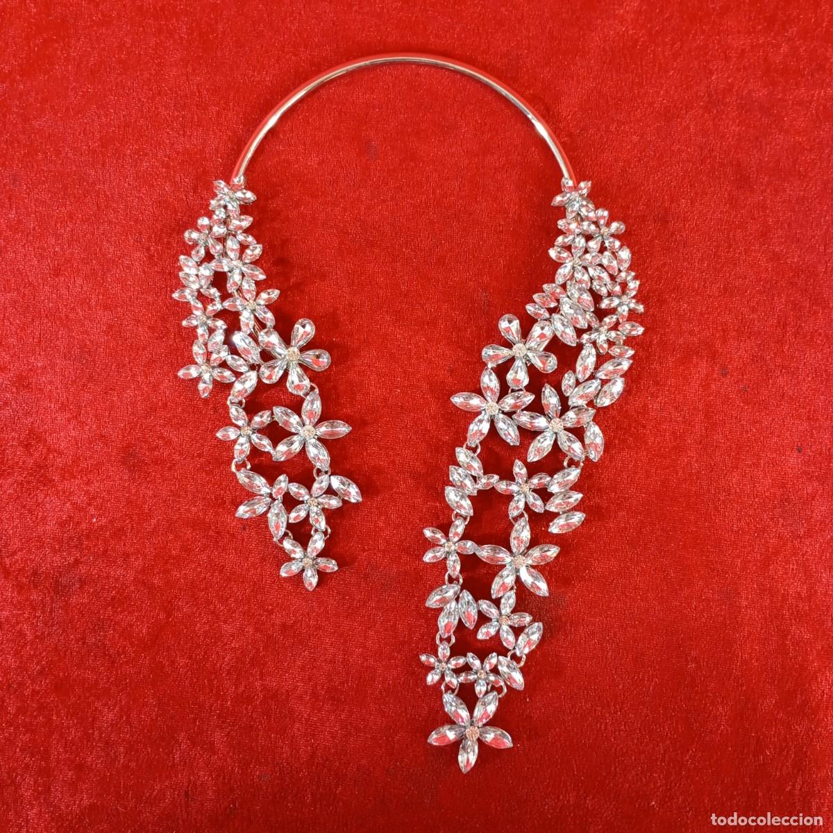 Vintage: COLLAR VINTAGE - ESTILO GARGANTILLA - DISE&Ntilde;O ASIM&Eacute;TRICO - COLOR PLATINO - APLIQUES DE CRISTALES - 06