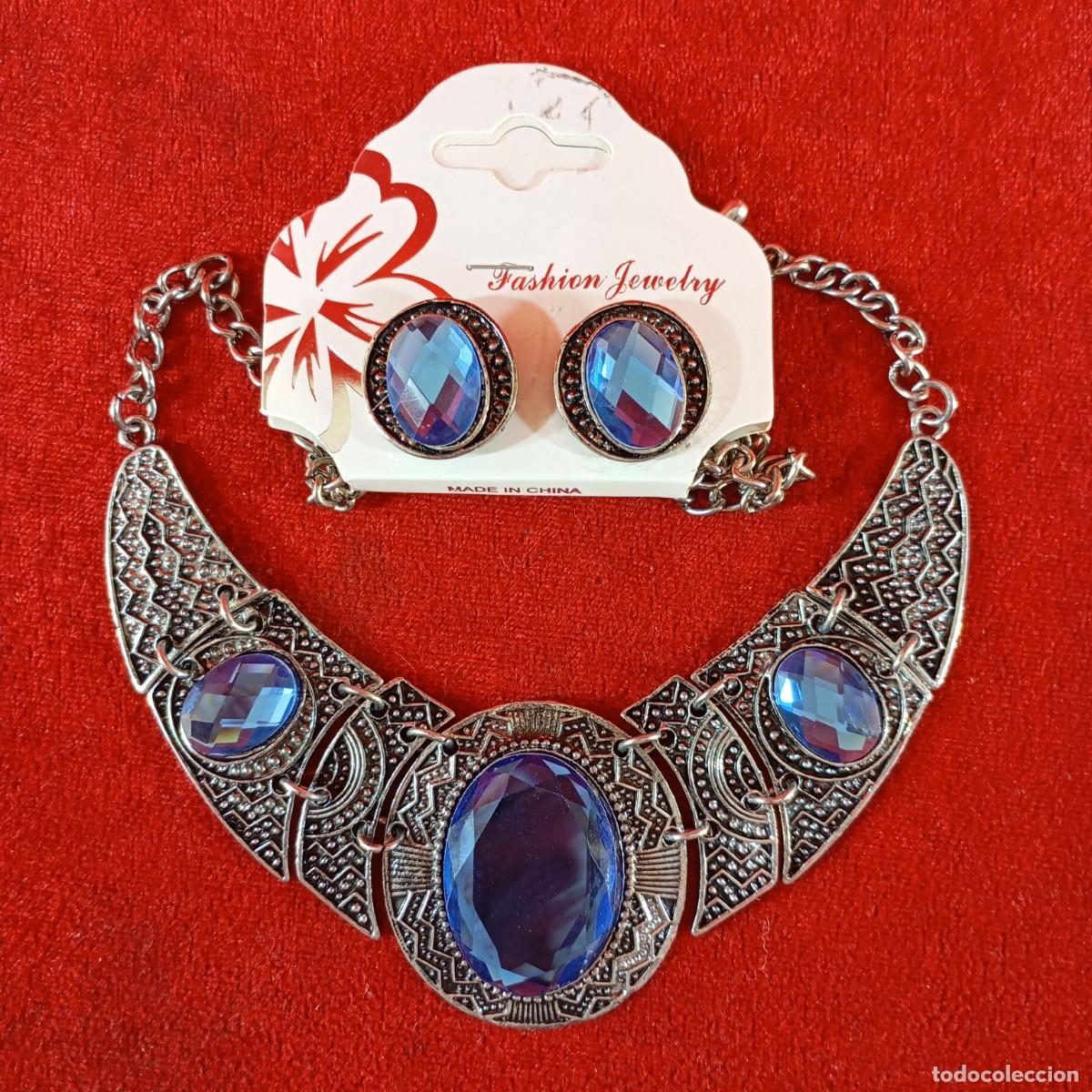 Vintage: SET DE COLLAR & ARETES - ESTILO VINTAGE - CRISTALES AZULES EN CORTE OVALO - PLATINO - 12