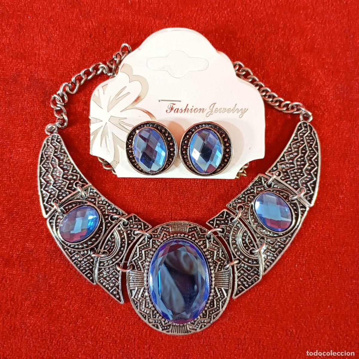 Vintage: SET DE COLLAR & ARETES - ESTILO VINTAGE - CRISTALES AZULES EN CORTE OVALO - PLATINO - 13