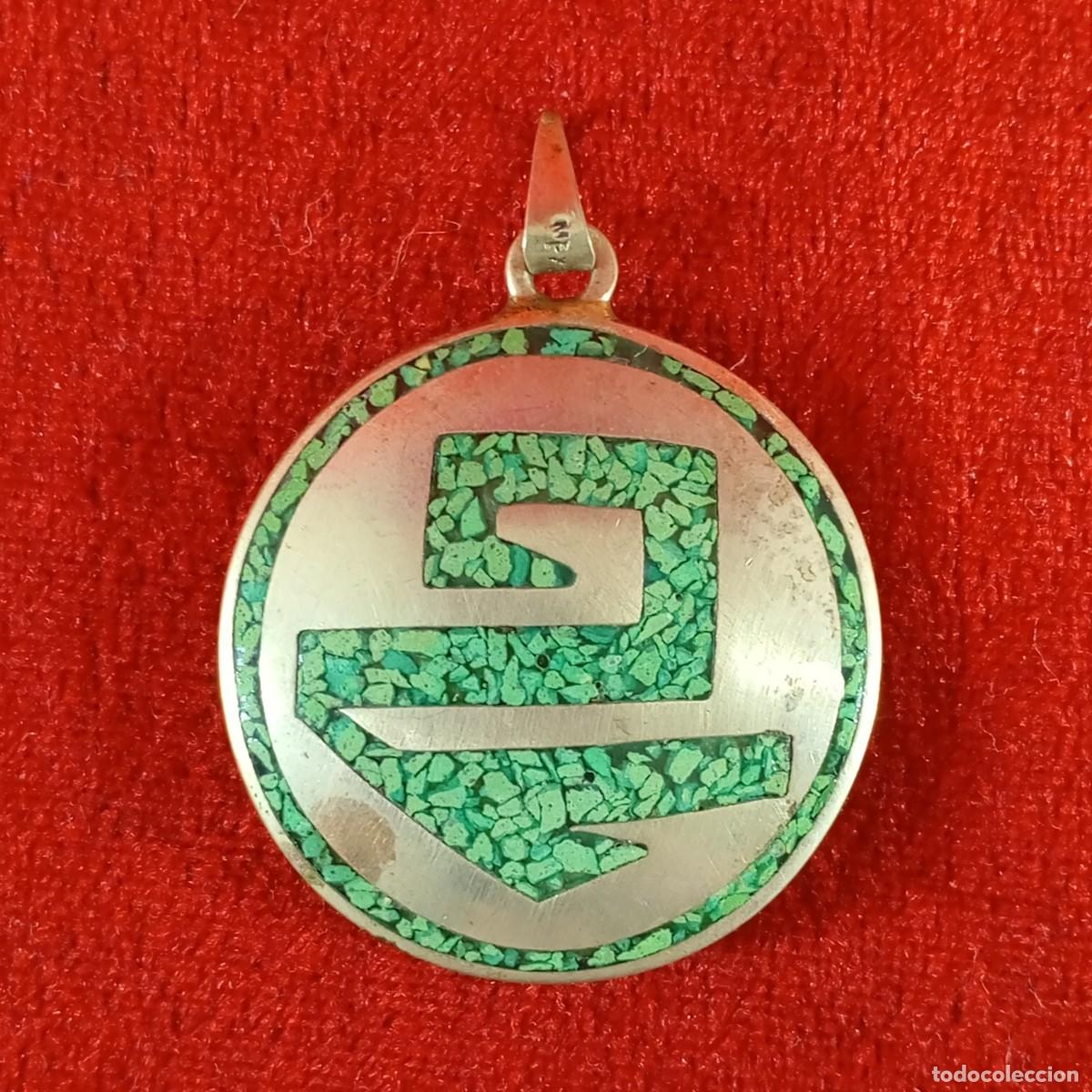 Vintage: COLGANTE VINTAGE - DE ORIGEN MEXICANO - ELABORADO EN METAL DORADO Y TURQUESA - 58