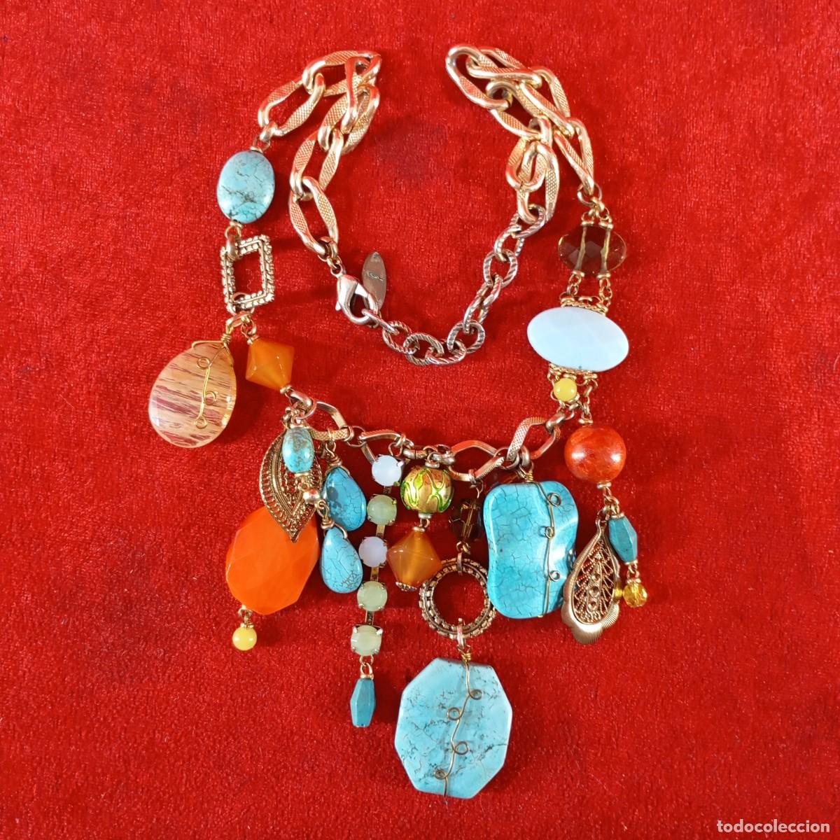 Vintage: COLLAR VINTAGE - ESTILO STATEMENT - CON APLIQUES DE PIEDRAS EN DIVERSOS COLORES - 94