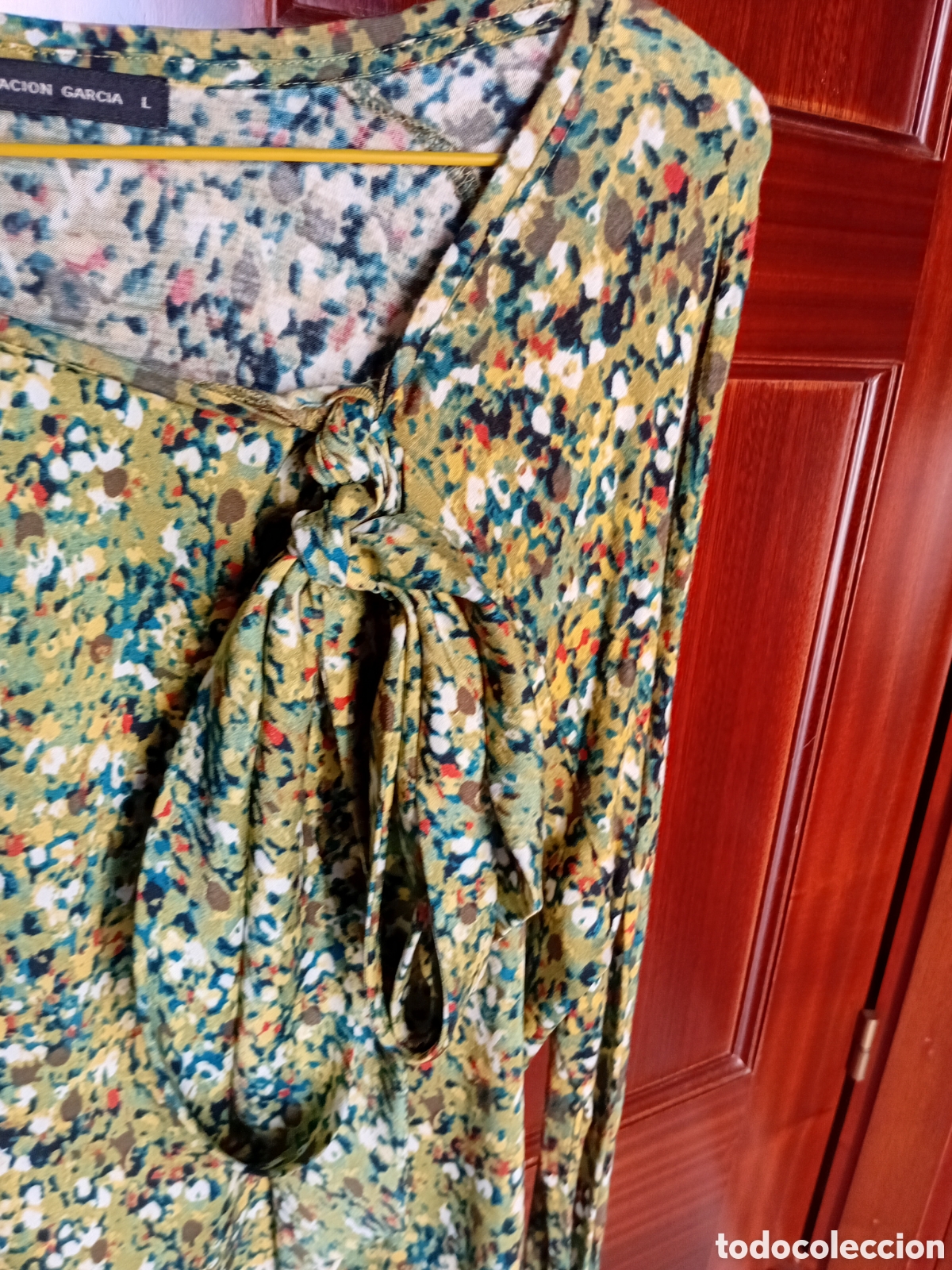 Vintage: Camisa de Carolina Herrera - Foto 2