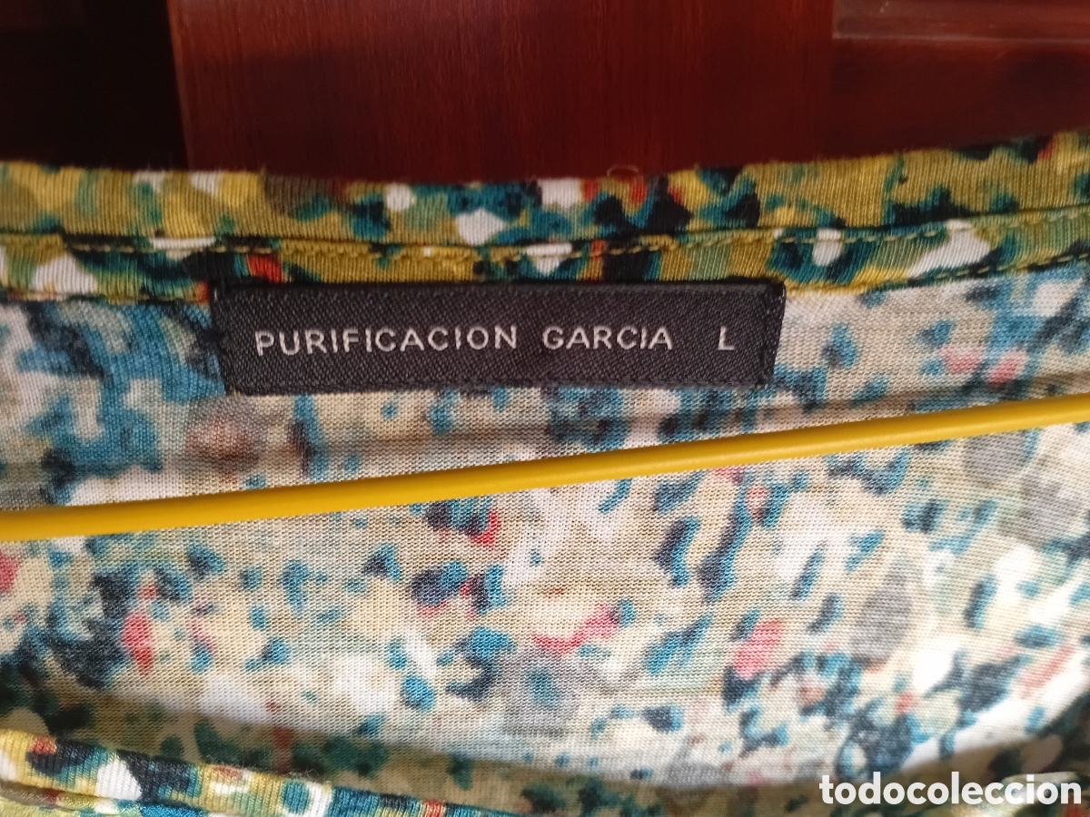 Vintage: Camisa de Carolina Herrera - Foto 3