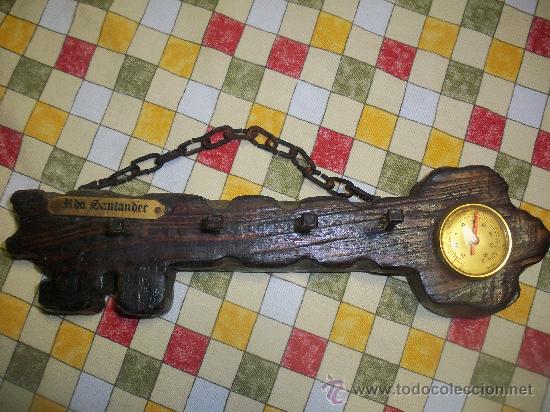 colgador para llaves de madera recuperada con g - Buy Vintage furniture on  todocoleccion