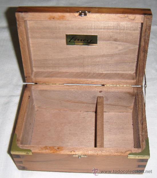 Vintage: Baul de madera a&ntilde;os 70 - Foto 2