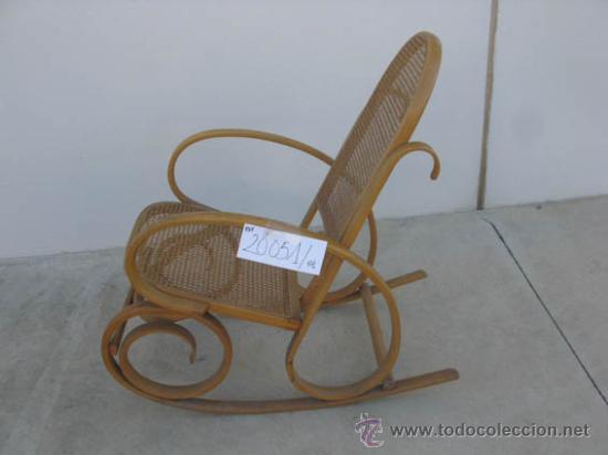 Vintage: Mecedora de madera de haya. - Foto 4