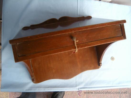 Vintage: REPISA ESCRITORIO CON CAJ&Oacute;N. - Foto 1