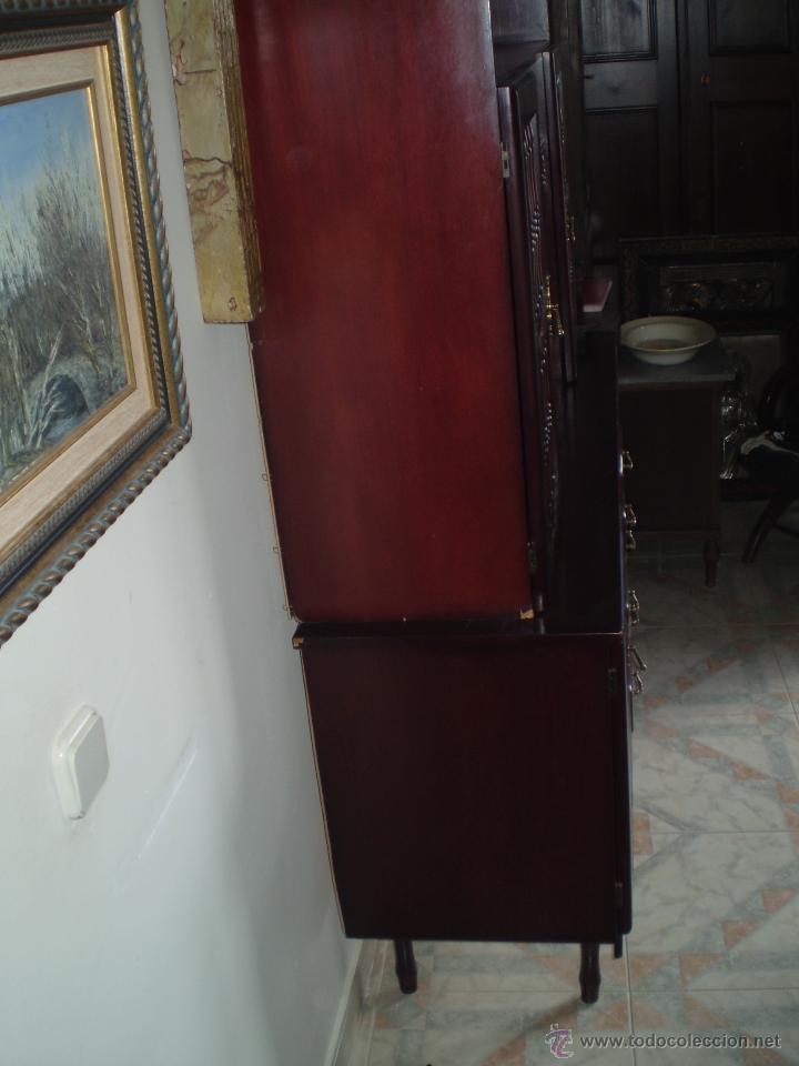 Vintage: MUEBLE EN ROJO DE DOS CUERPOS - Foto 4