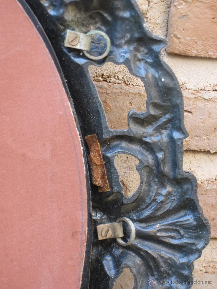 Vintage: ESPEJO OVALADO ANTIGUO CON MARCO DE BRONCE. - Foto 9