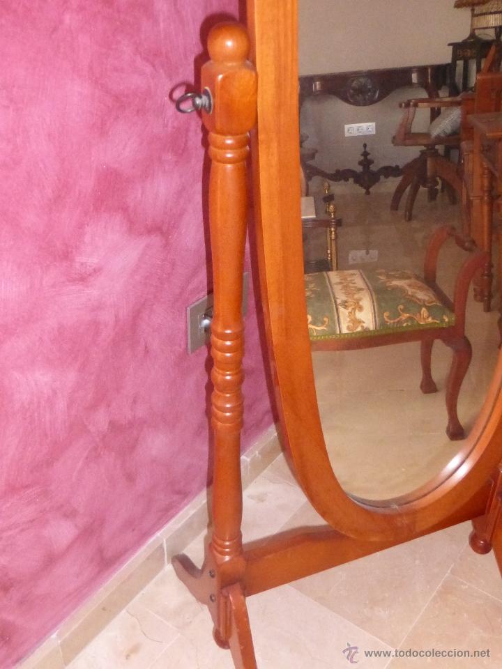 Vintage: ESPEJO DE PIE DE MADERA CON FORMA OVAL - Foto 2
