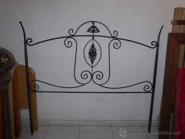 Vintage: CABEZAL DE FORJA PARA CAMA DE 150 CM. - Foto 1