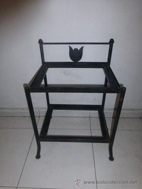 Vintage: MESITA DE FORJA EN COLOR NEGRO - Foto 1