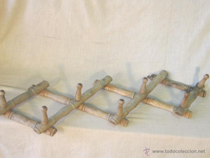 Vintage: PERCHERO DE PARED  EN MADERA PLEGABLE - Foto 5