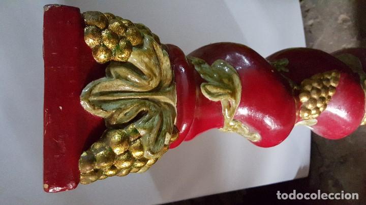 Vintage: COLUMNA ROJA CON RELIEVE - Foto 3