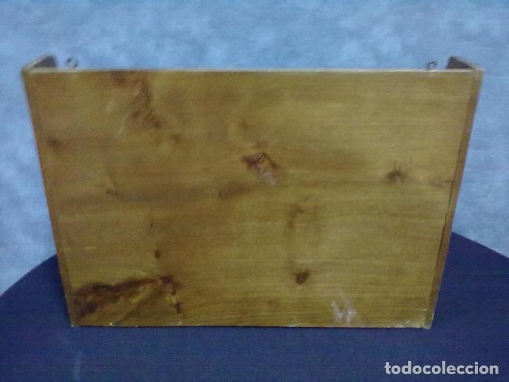 Vintage: MUEBLE MADERA COLGAR SIN EPOCA - Foto 3