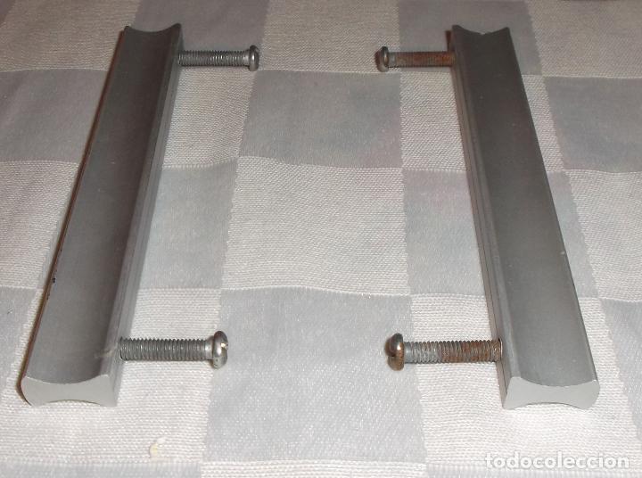 Vintage: dos tiradores para mueble - Foto 2