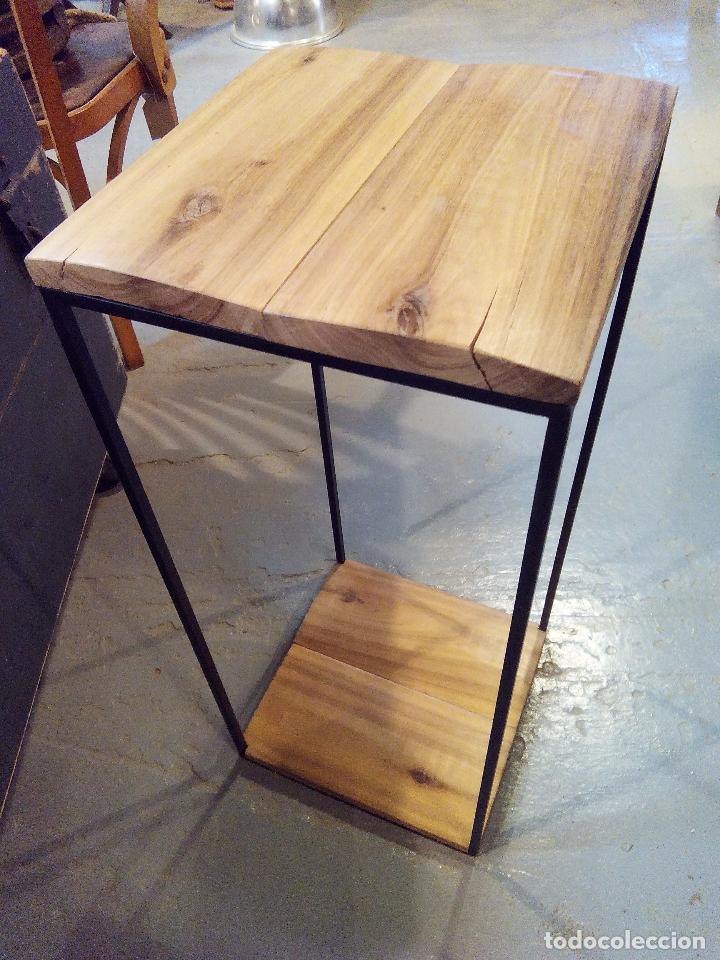 Vintage: MESILLA DE MADERA Y HIERRO - Foto 2