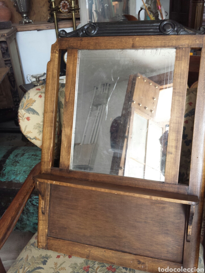 Vintage: Espejo de madera con repisa - Foto 1