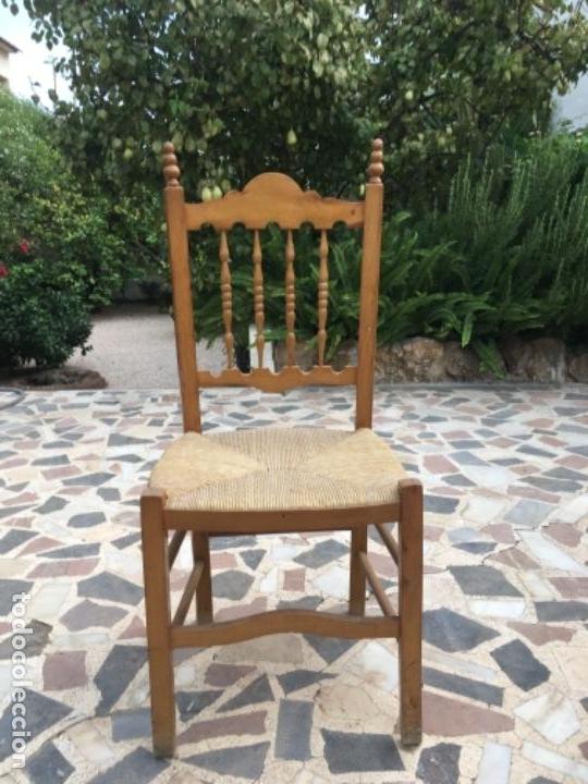 Vintage: SILLA DE MADERA Y ENEA - Foto 1