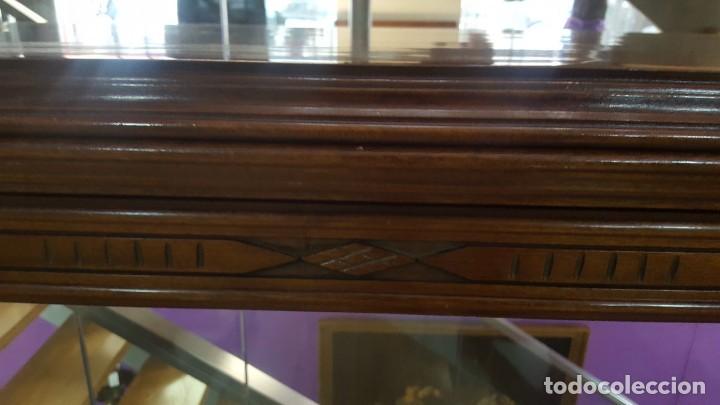 Vintage: MESA LIBRO MADERAS NOBLES - Foto 4