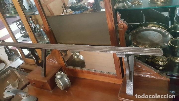 Vintage: Estanter&iacute;a de madera para restaurar. - Foto 1