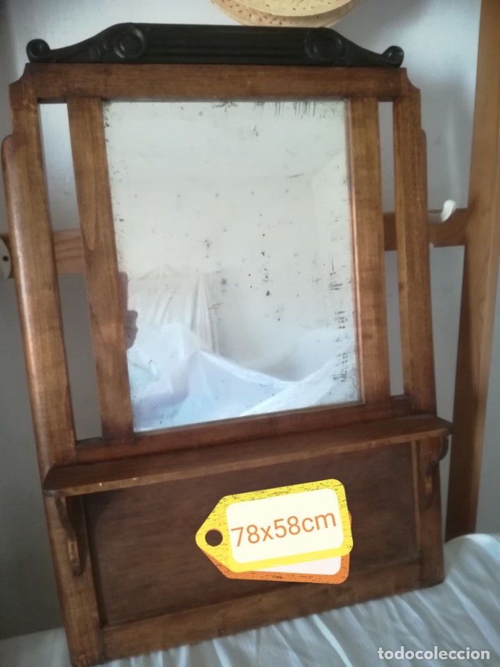 Vintage: Espejo de madera con repisa - Foto 4