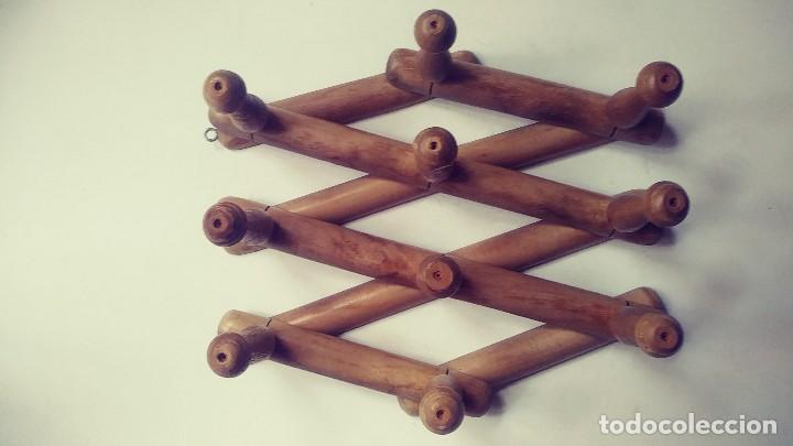 Vintage: PERCHERO DE MADERA EXTENSIBLE - Foto 4