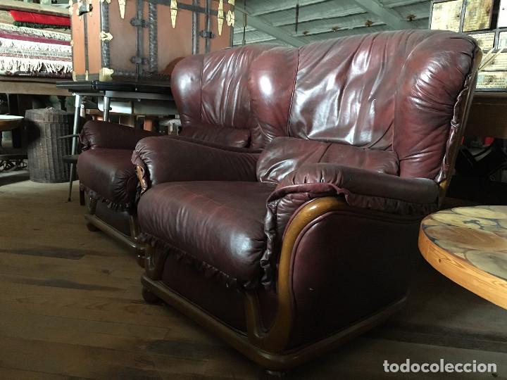 Vintage: Sillones de piel y madera. - Foto 4