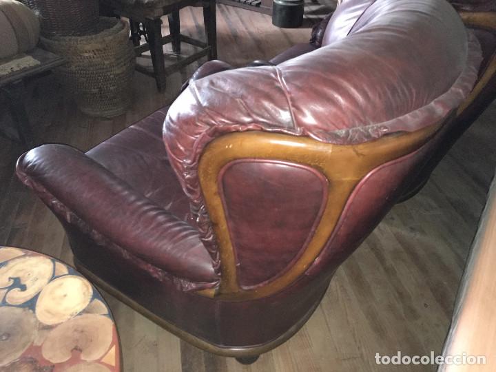 Vintage: Sillones de piel y madera. - Foto 6