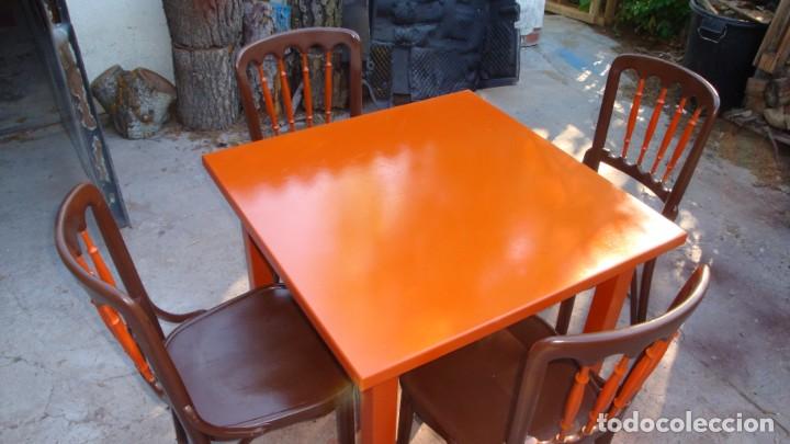 Vintage: mesa de madera maciza con 4 sillas de &eacute;poca - Foto 5