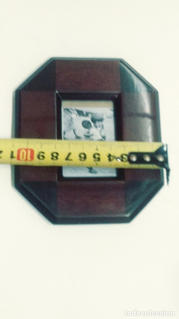 Vintage: peque&ntilde;o marco de madera octogonal - Foto 4